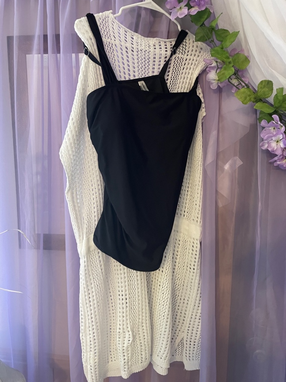 Royal Standard White Crochet Top - Picture 8 of 10